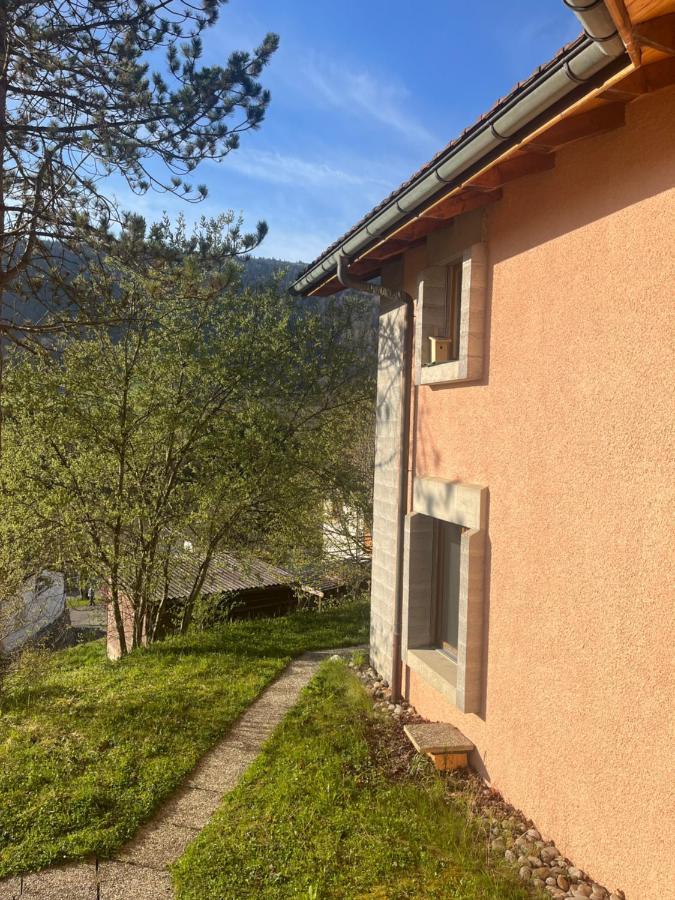 The Jad B&B Cormoret Bagian luar foto